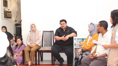 Yudhianto-Nirna Door To Door Jemput Aspirasi Warga Kecamatan Kambu