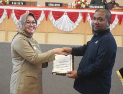 DPRD Kota Kendari Terima Materi Raperda RPJMD Kendari Tahun 2025-2029