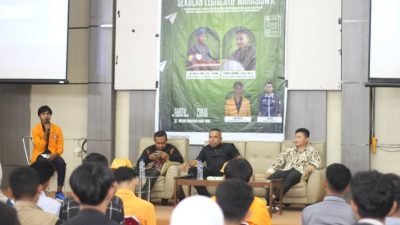 Wakil Ketua Bapemperda DPRD Kota Kendari, Rajab Jinik dan Fadhal Rahmat Bekali Mahasiswa Wawasan Legislatif